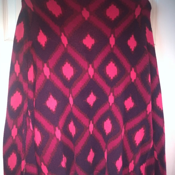 Sweater - Picture 3 of 3